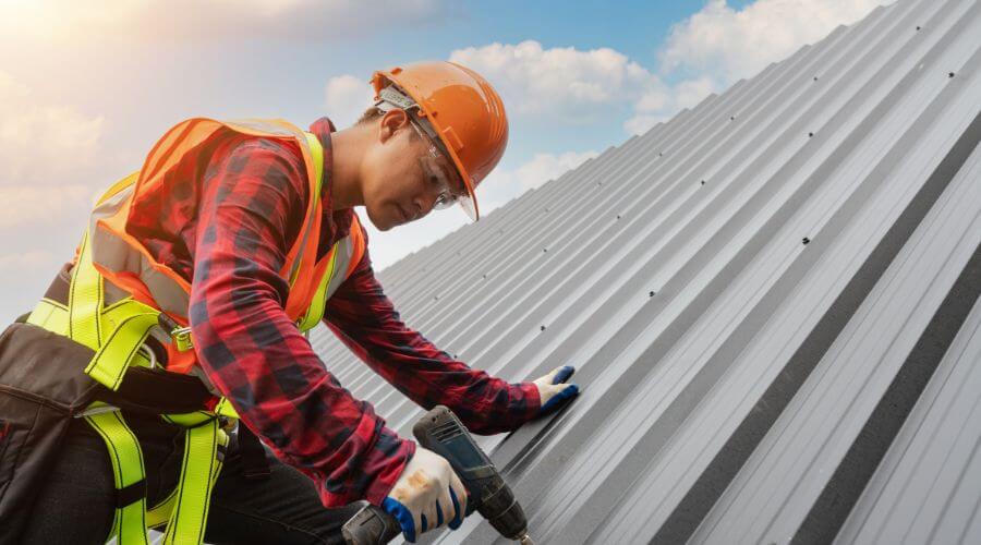 Professional residential roofers in Bowlus, MN
